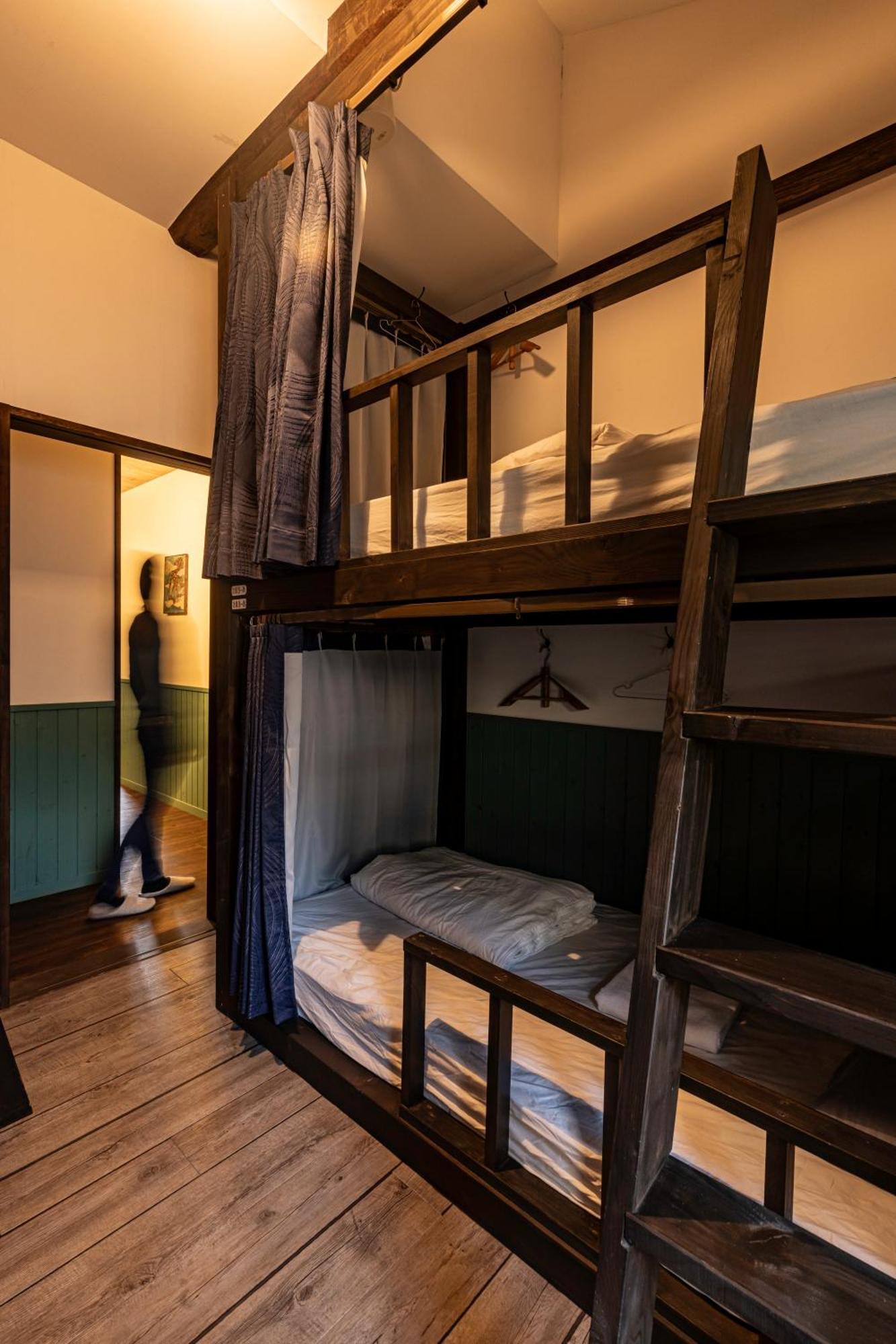 CoBo Hostel Kyoto Buitenkant foto